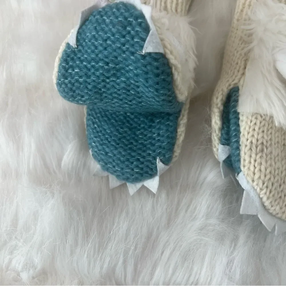 COPY - Delux Knitwit Abominable Snowman Mittens